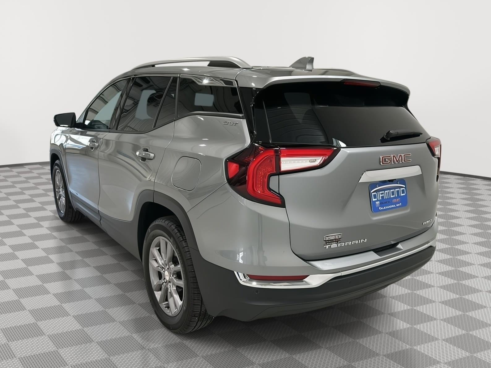 2024 GMC Terrain SLT