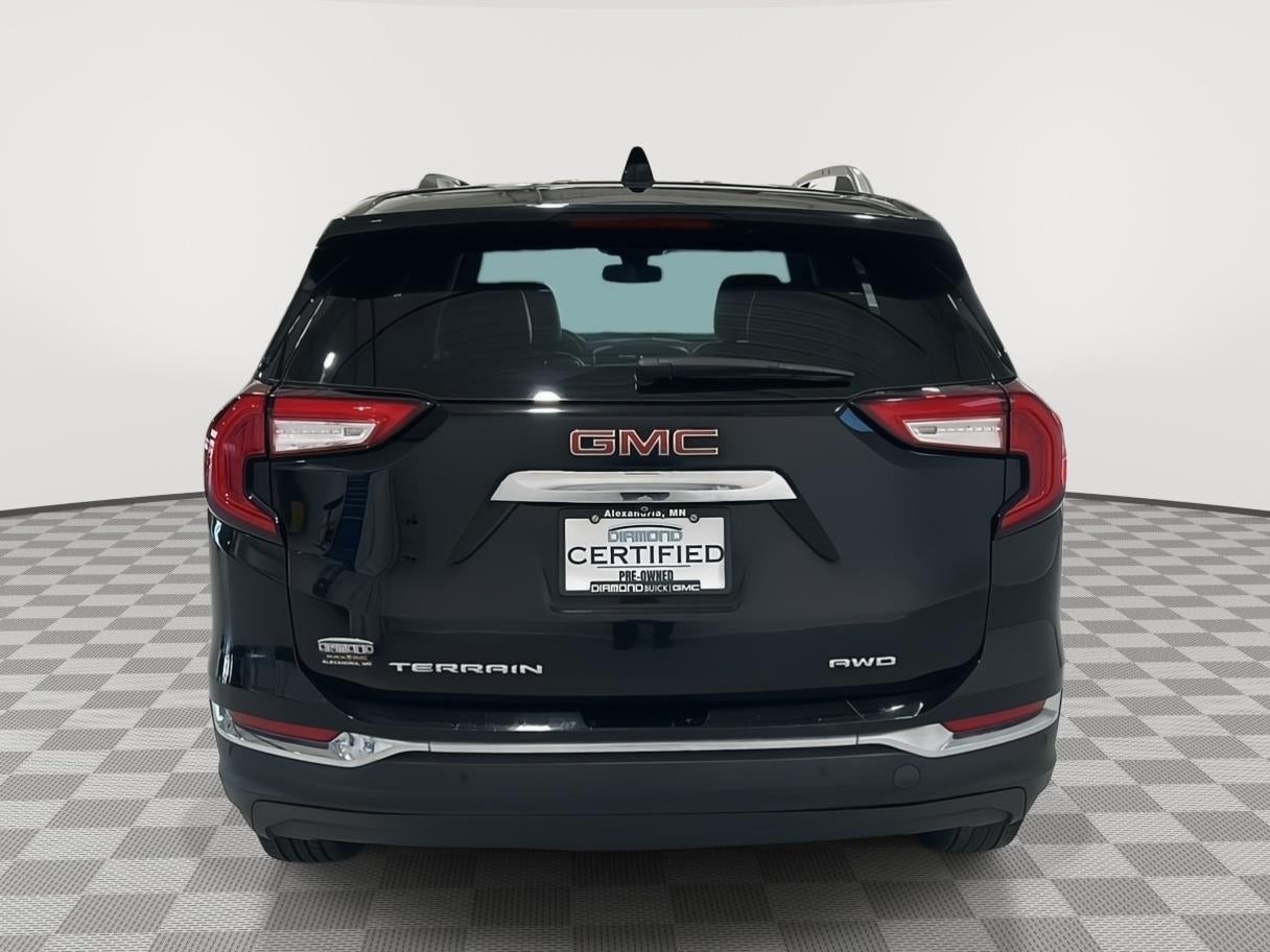 2023 GMC Terrain SLT