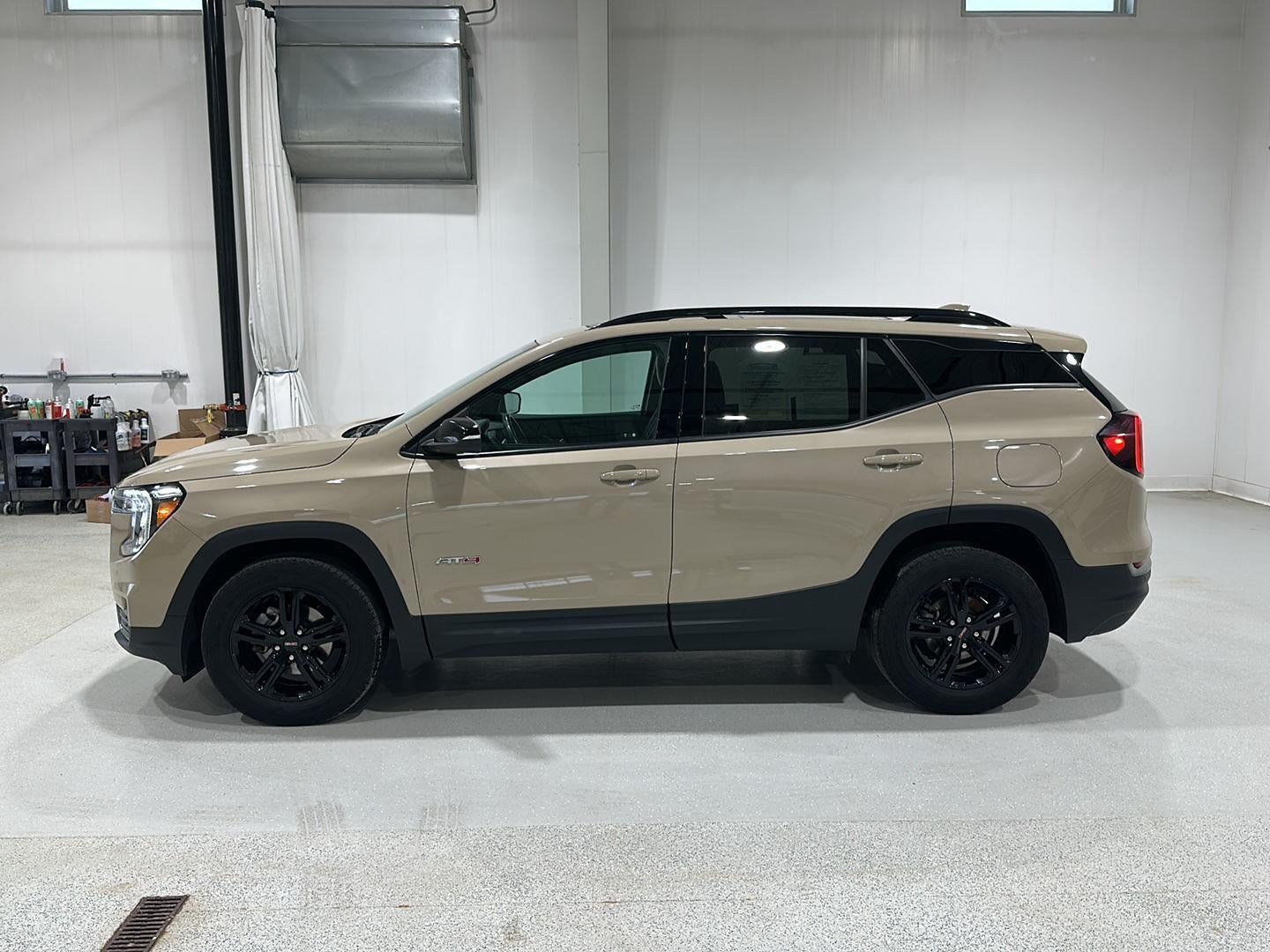 2022 GMC Terrain AT4