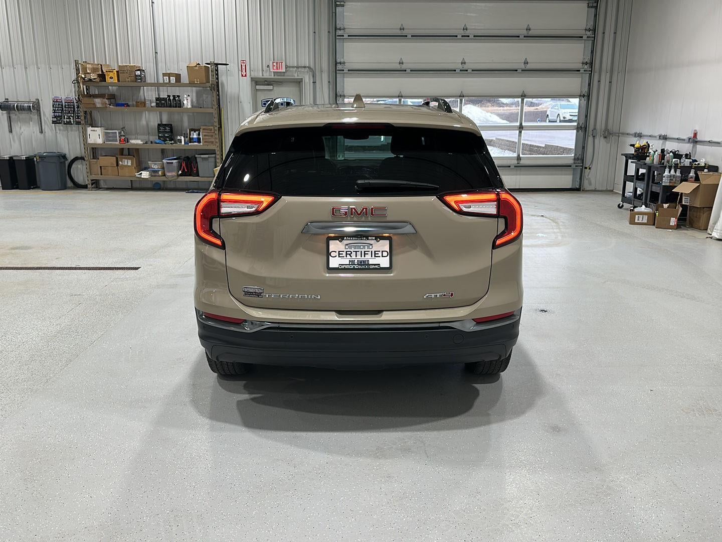 2022 GMC Terrain AT4