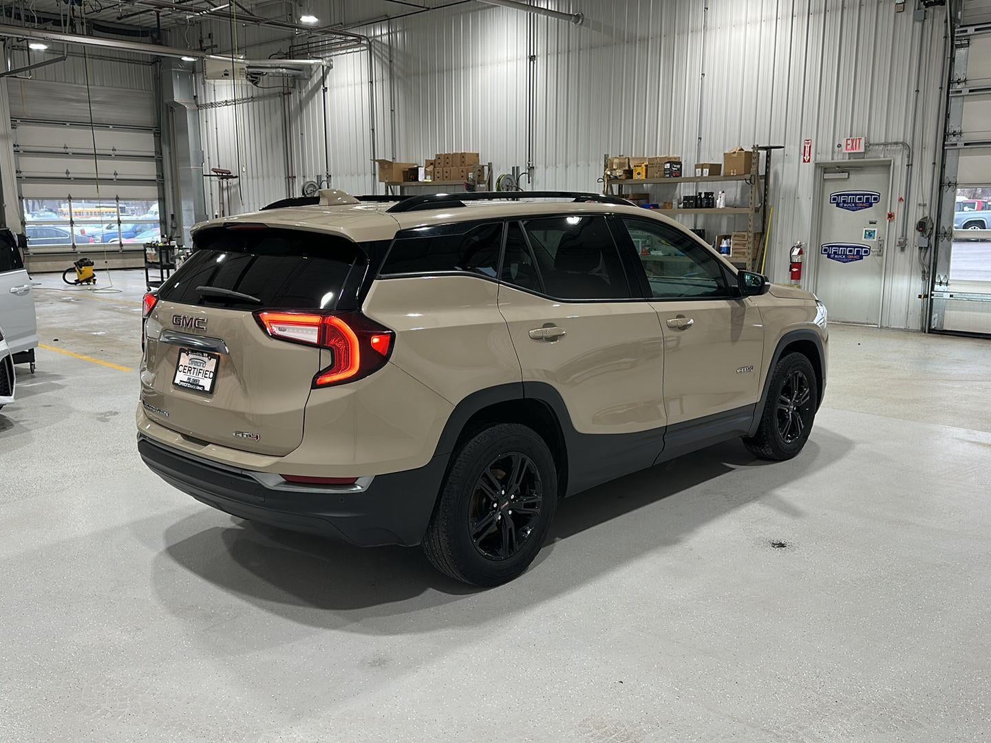 2022 GMC Terrain AT4