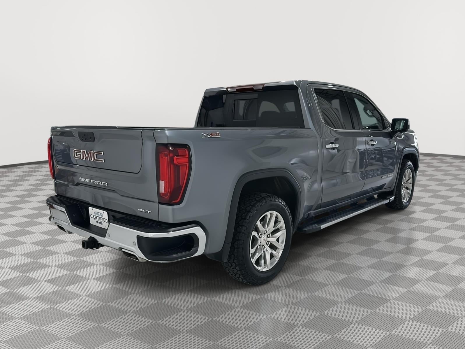 2021 GMC Sierra 1500 SLT