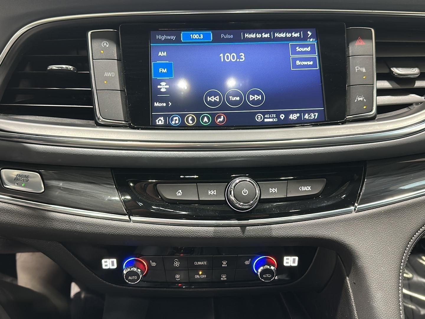 2023 Buick Enclave Essence