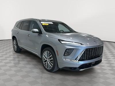 2025 Buick Enclave Avenir