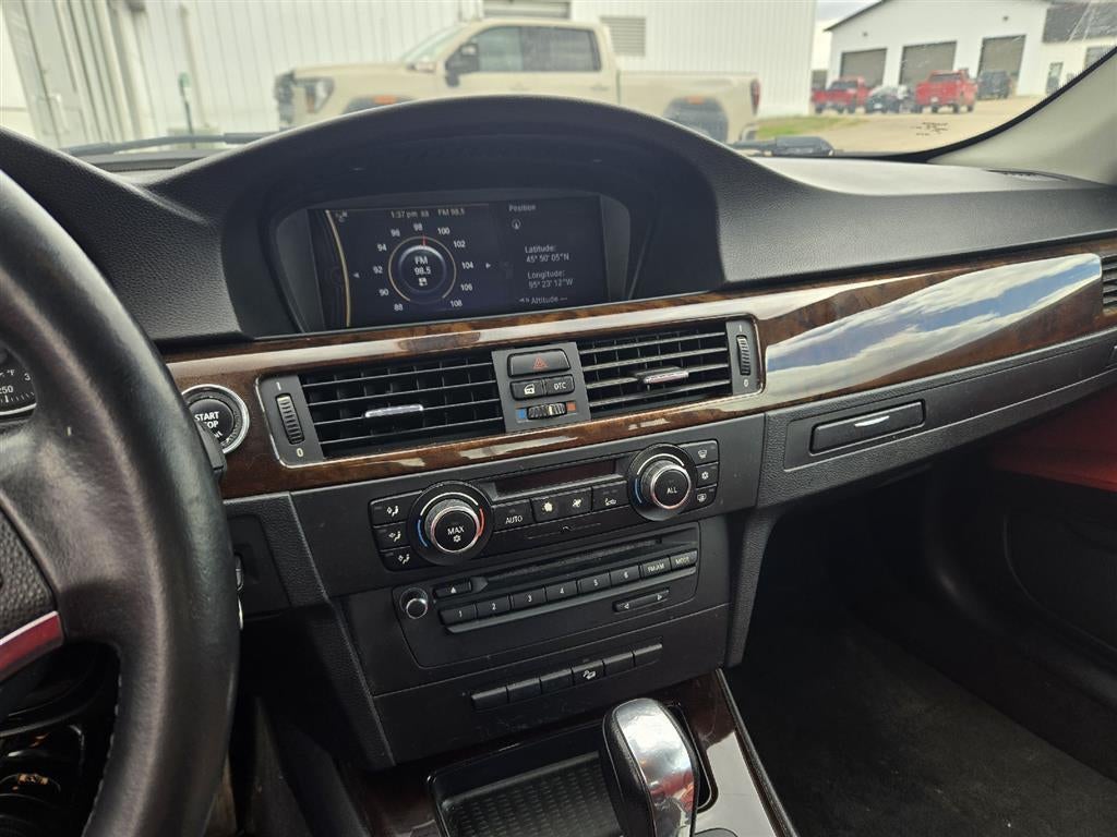 2011 BMW 3 Series 328i xDrive