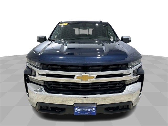 Used 2021 Chevrolet Silverado 1500 LT with VIN 1GCUYDET3MZ364094 for sale in Alexandria, Minnesota