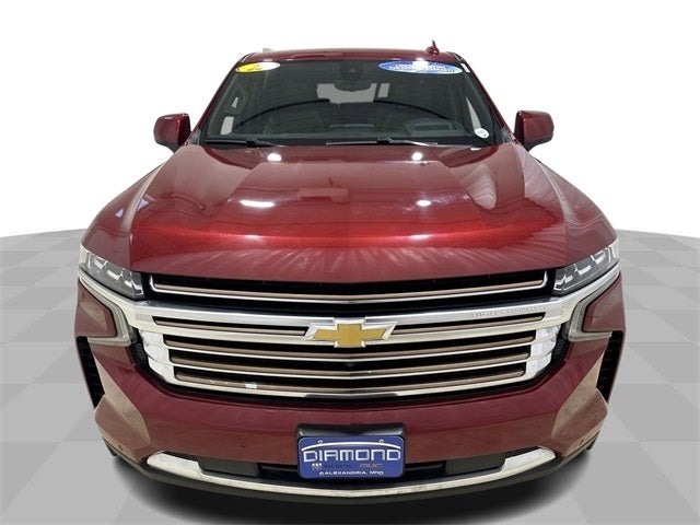 Used 2022 Chevrolet Suburban High Country with VIN 1GNSKGKL3NR236767 for sale in Alexandria, Minnesota