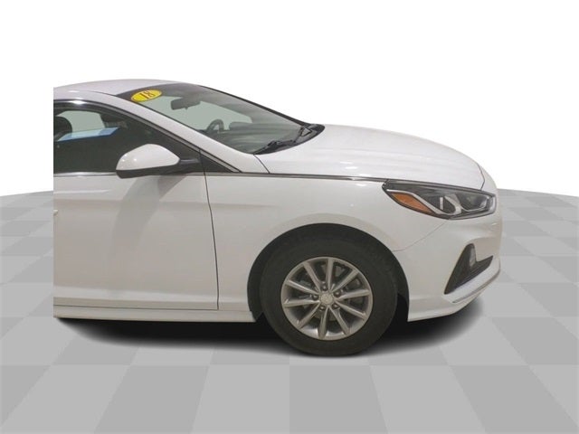 Used 2018 Hyundai Sonata SE with VIN 5NPE24AF2JH665805 for sale in Alexandria, Minnesota
